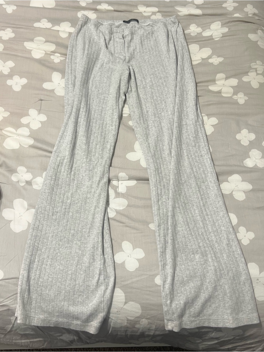 Brandy Melville Light Grey Ribbed Lounge Pants